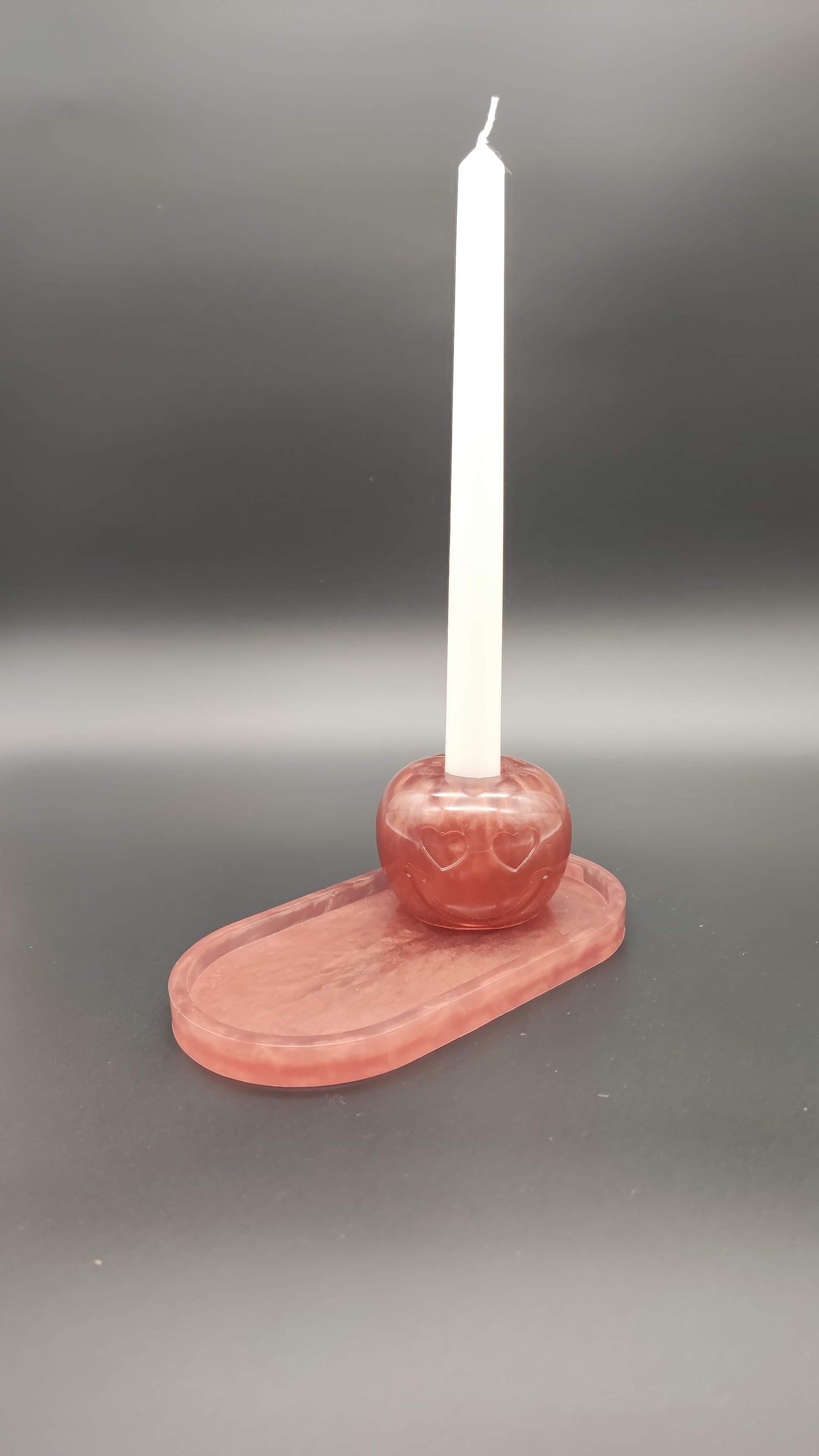 Tablett mit Herz und Kerzenständer – Deko trifft Emotion