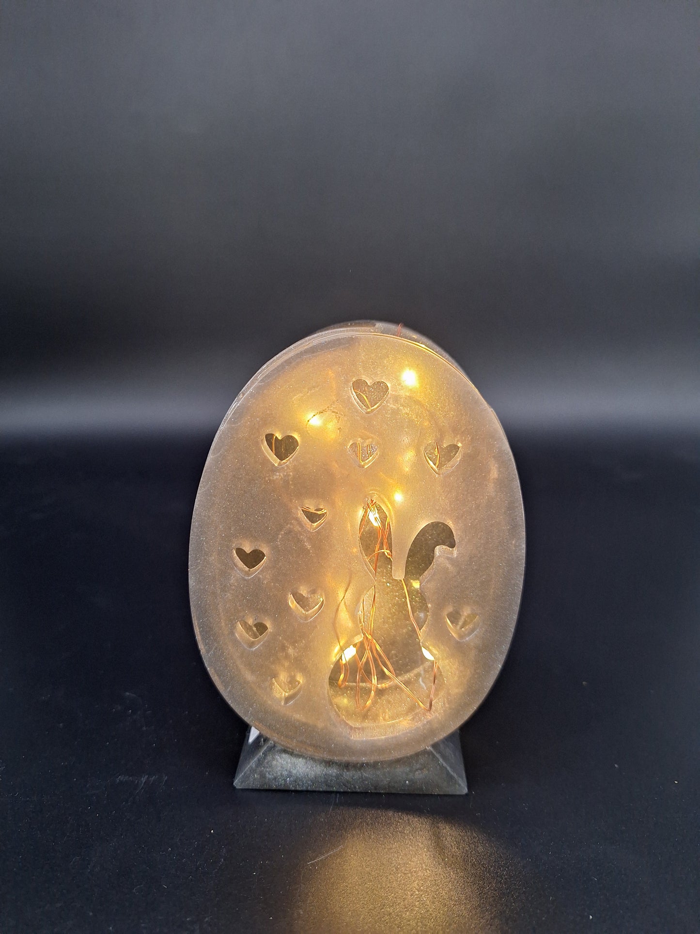 Handgefertigtes Lichtobjekt Osterhase