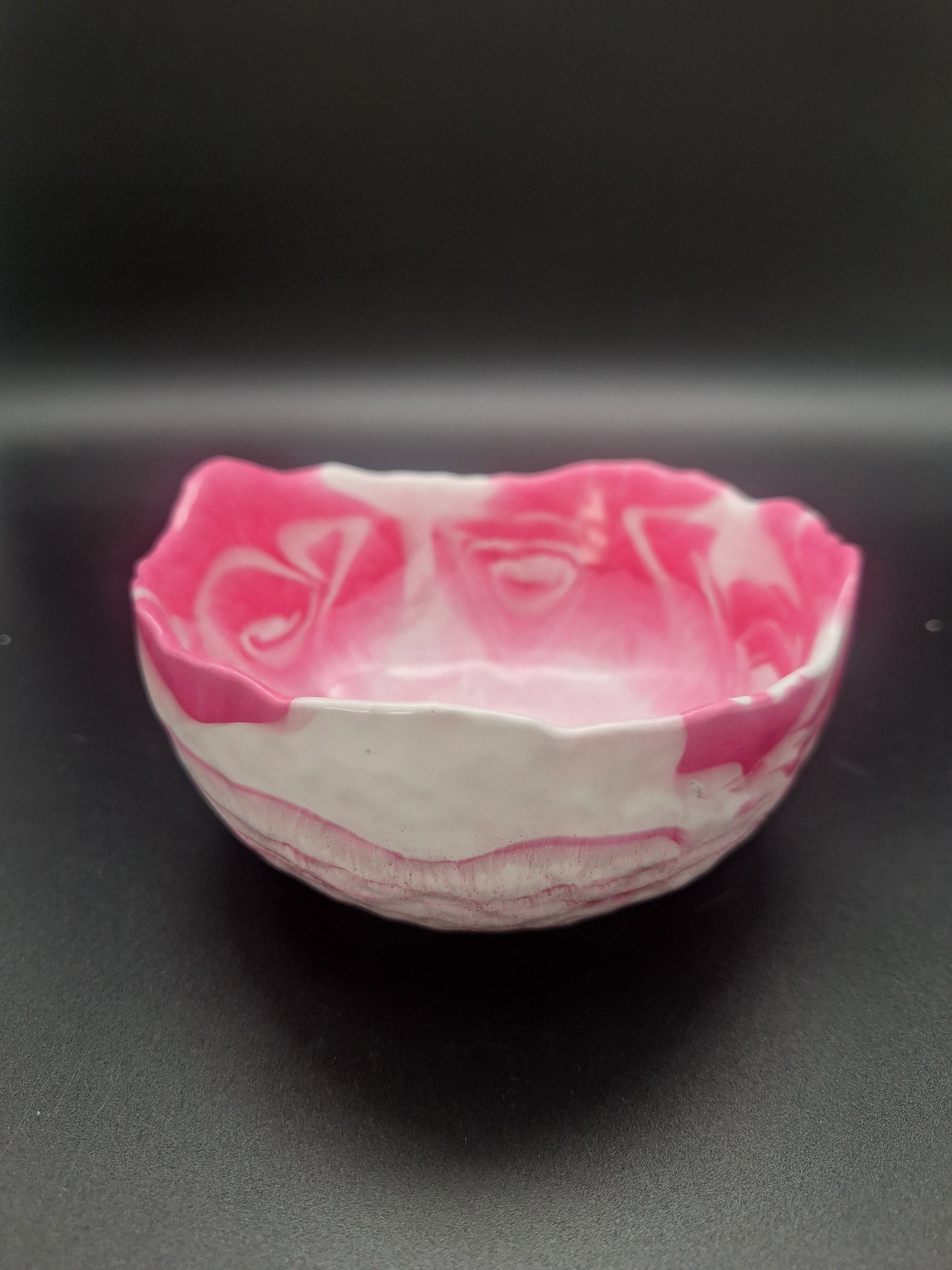 Dekoschale – funktionales Kunstobjekt mit Stil