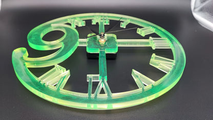 Design-Wanduhr mit römischen Ziffern – Stil trifft auf Zeitgefühl