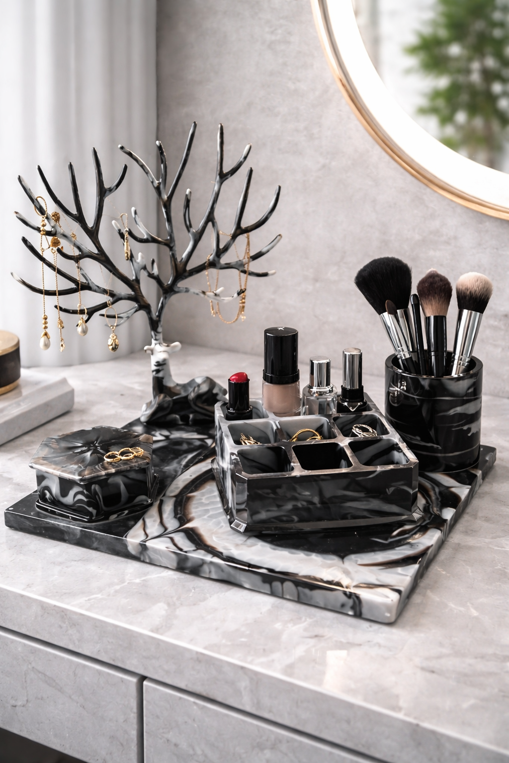 Beauty Ständer - Geweih trifft Eleganz