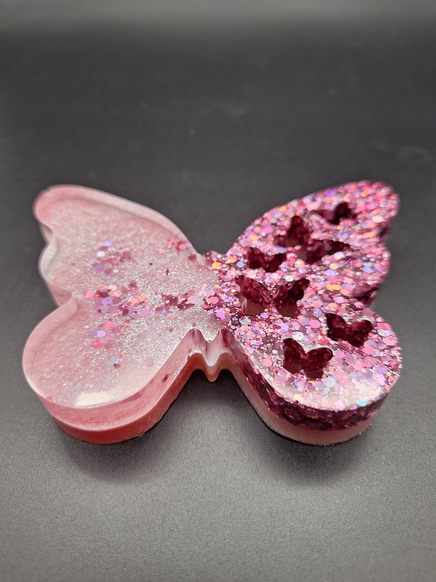 Epoxidharz Schmetterling 14 x 10 cm mehrschichtig mit holografischem Glitzer