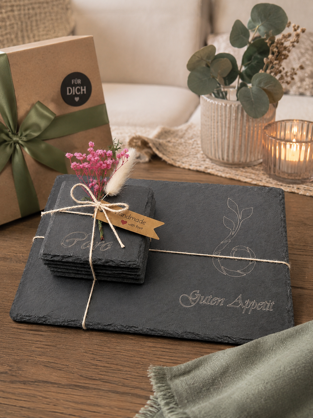 Personalisiertes Schiefer Set, Tischset 20 x 30 cm mit 4 gravierten Untersetzern