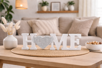 Epoxidharz Schriftzug „HOME“ mit holografischem Glitzer in Schwarz, 21 cm