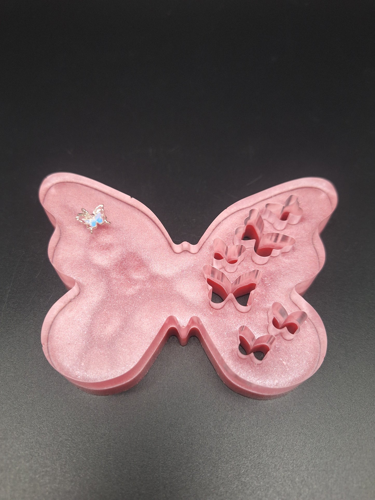 Epoxidharz Schmetterling 14 x 10 cm mehrschichtig mit holografischem Glitzer