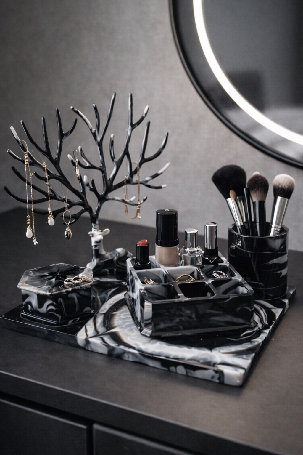 Beauty Ständer - Geweih trifft Eleganz