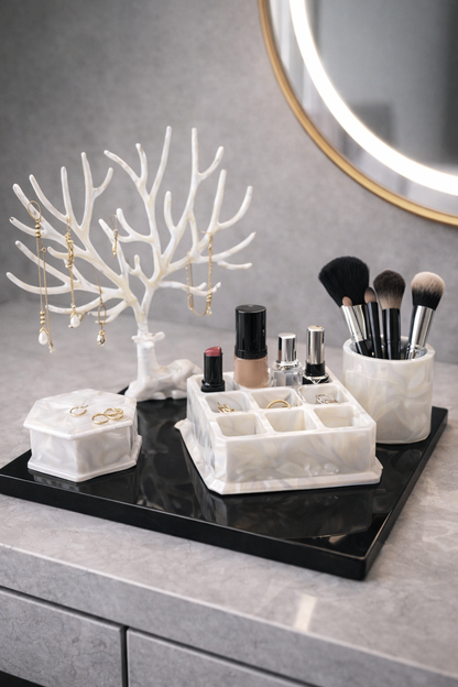 Beauty Ständer - Geweih trifft Eleganz